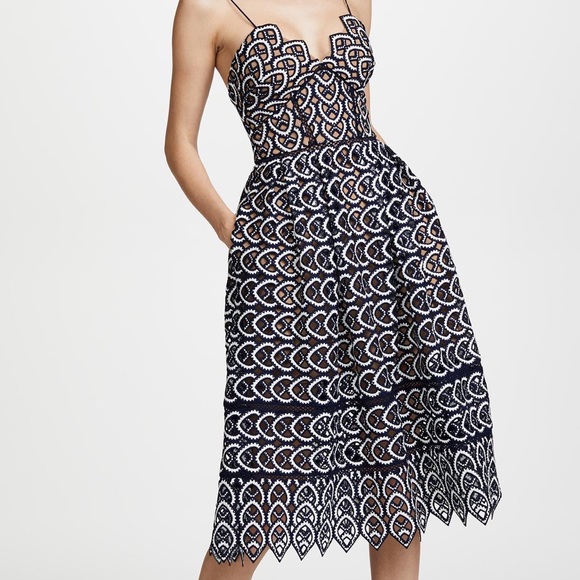 Self Portrait Sweetheart Azealea Dress - Picture 6 of 6